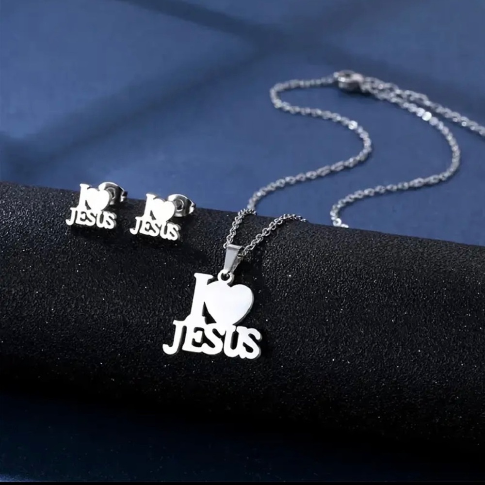 Silver ‘I Love Jesus’ Necklace And Earrings Set